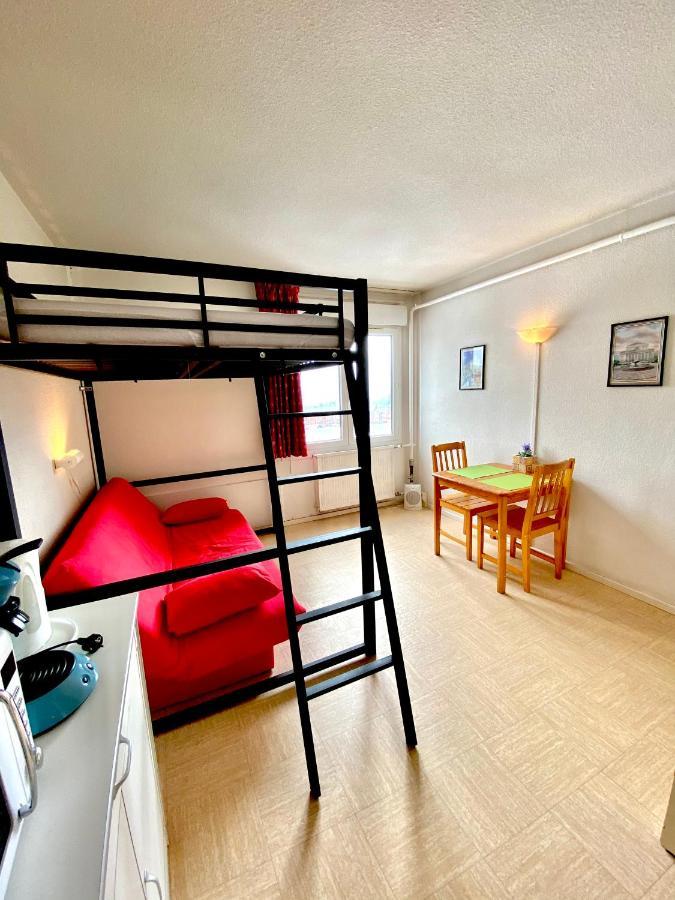 Saint-Étienne-en-Dévoluy Red & Green Studio מראה חיצוני תמונה